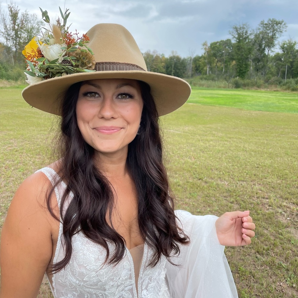 Meet your Posher, Kayla